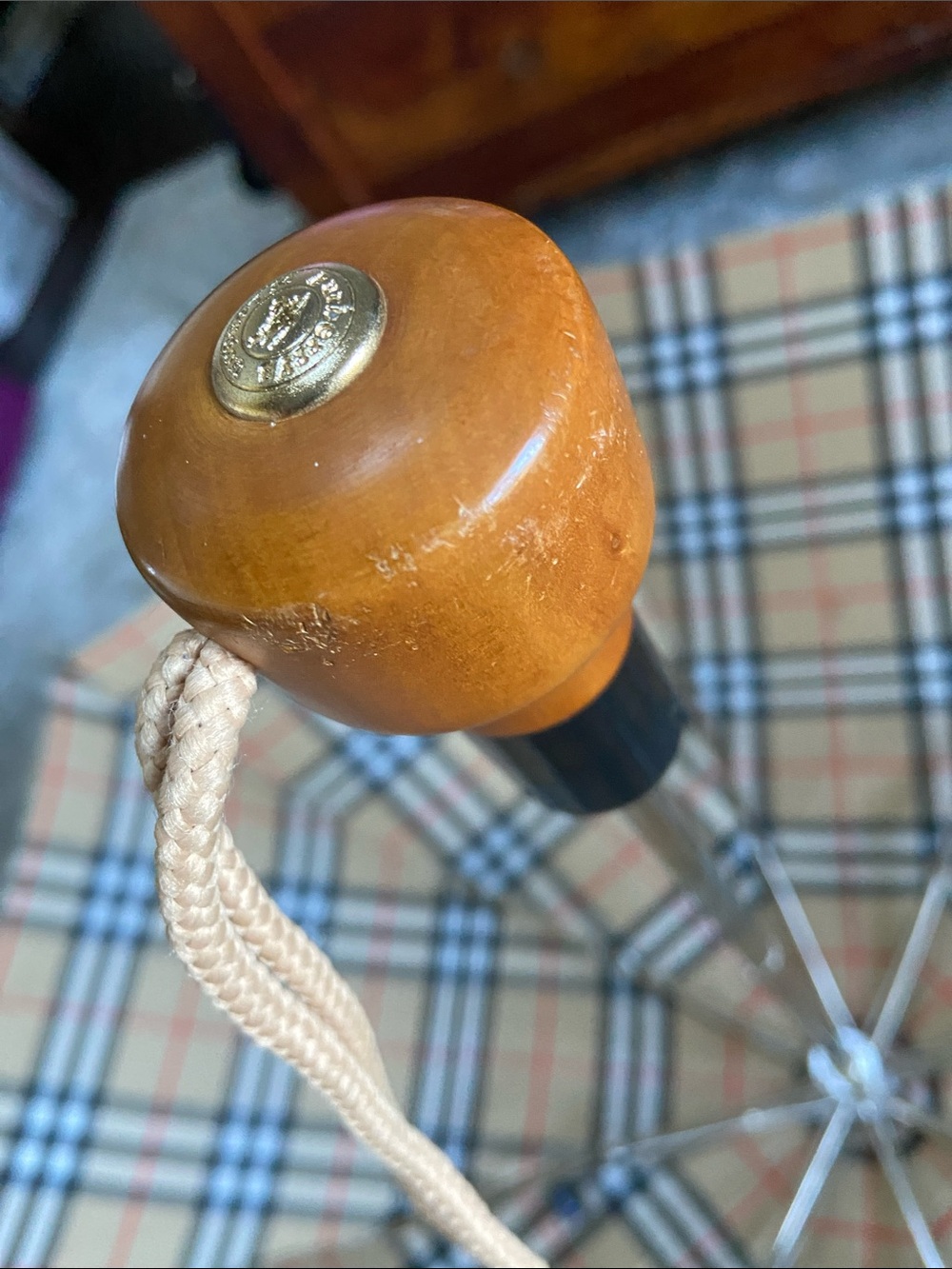 Burberrys Vintage Check Compact Umbrella in Beige, Black & Red (Sold As Is) - Picture 13 of 13